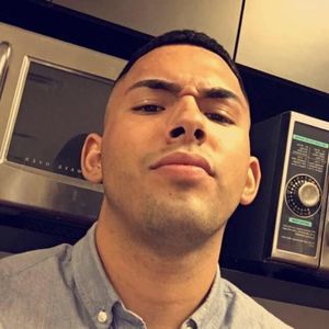 Meet your Posher, Adam